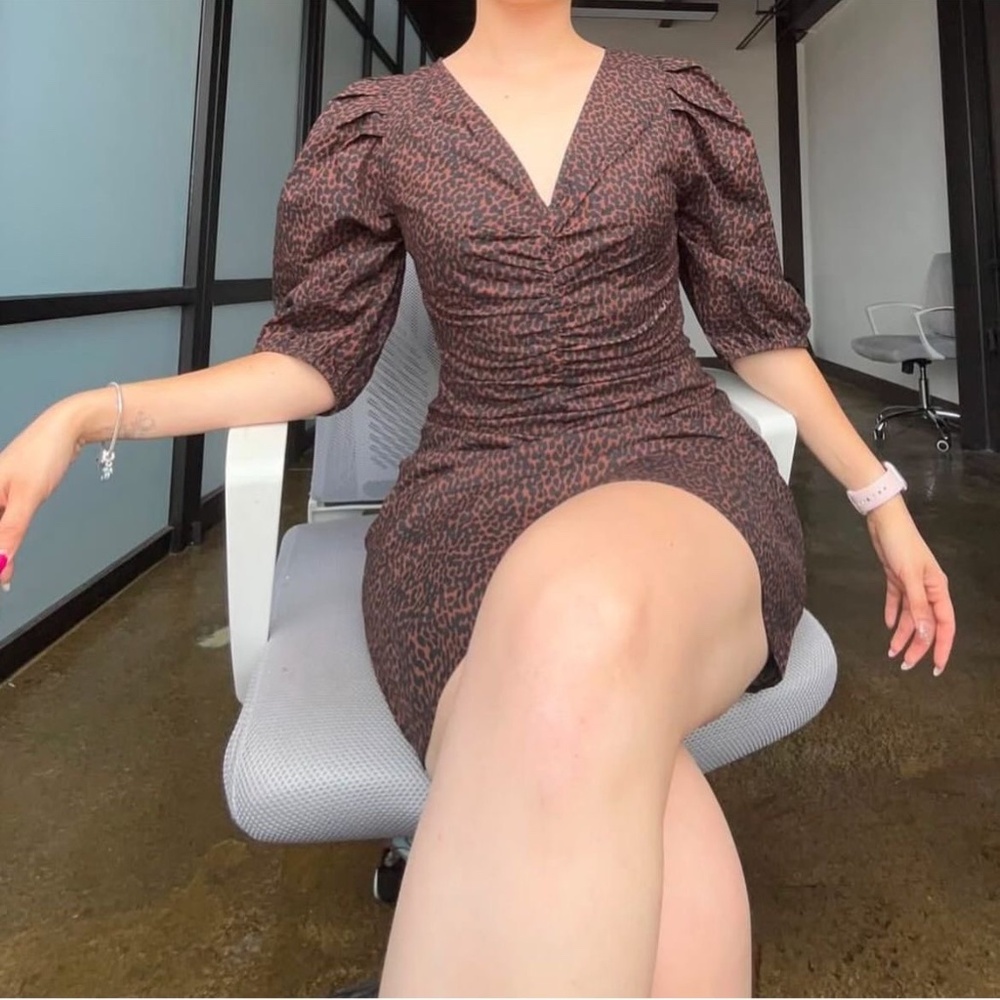 Women's Elbow Puff Sleeve Ruched Mini
Dress - Universal Thread Brown